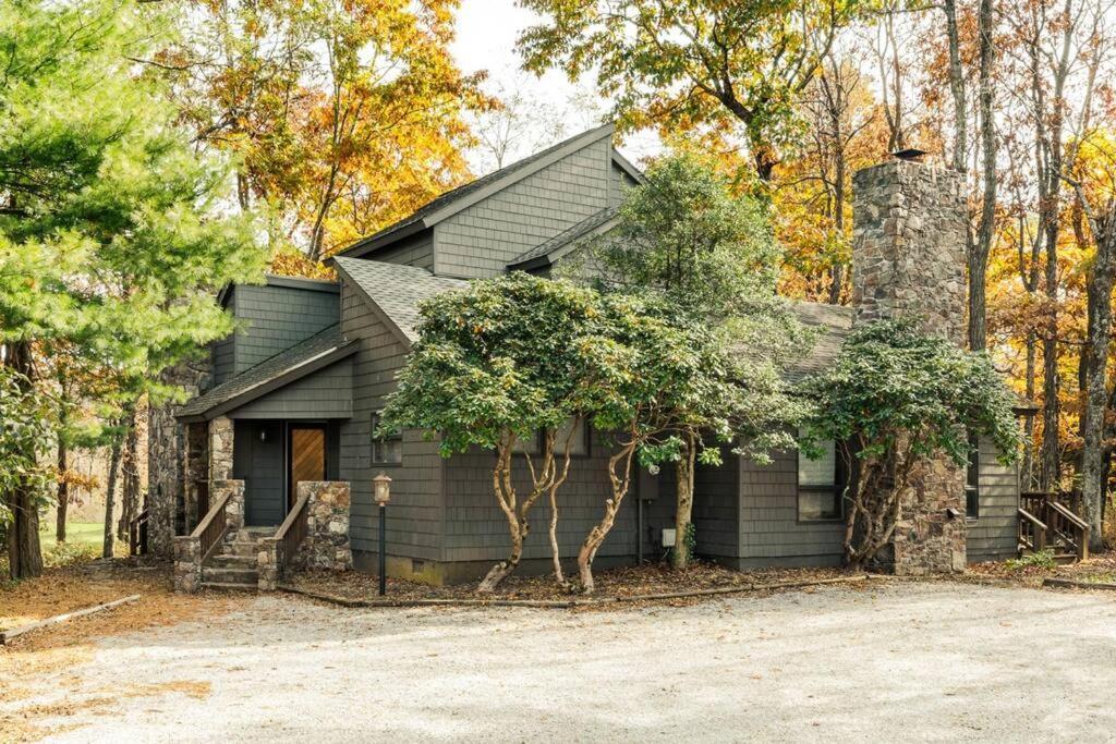 7Th Hole Chalet At Wintergreen Resort Hot Tub, Sauna & 3 Fireplaces Exterior foto